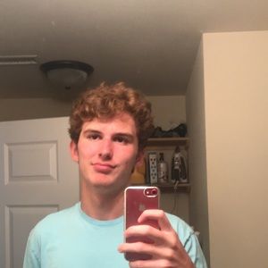 Meet your Posher, Aaron